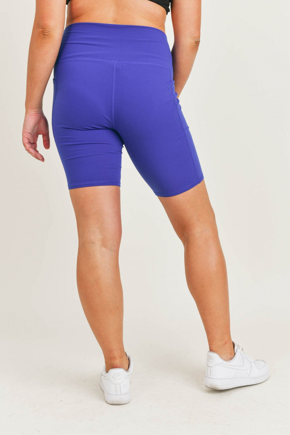 Plus- Tapered Band Essential Bermuda Highwaist Short