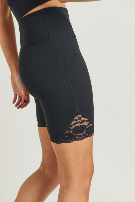 Floral Lace Accent Highwaist Bermuda Short