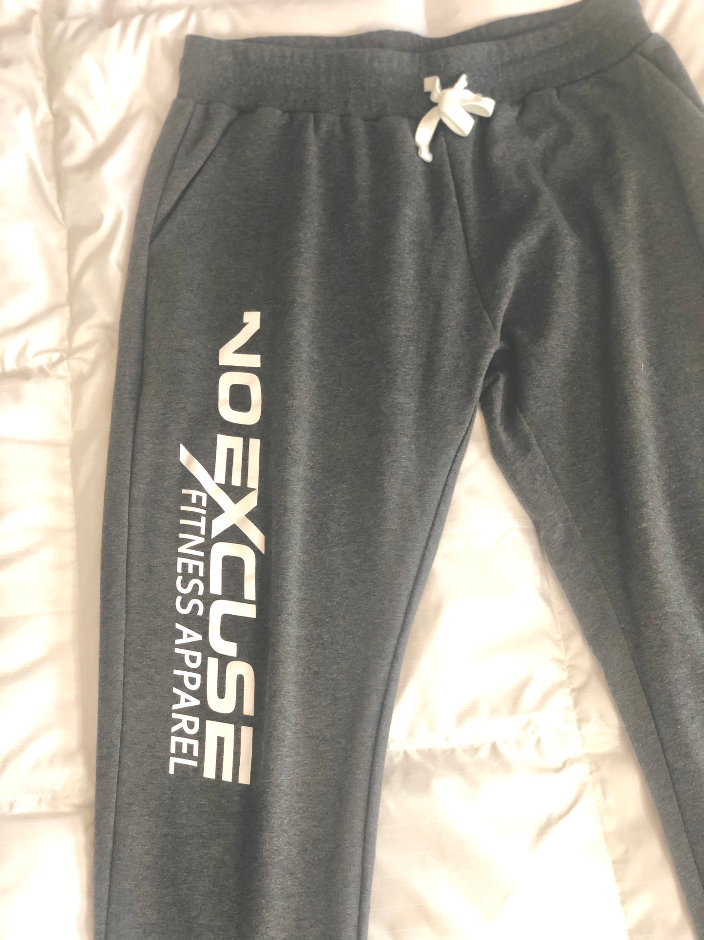 Men- Essential Drawstring Terry Joggers