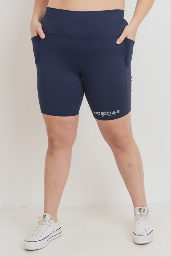 Plus- Tapered Band Essential Bermuda Highwaist Short