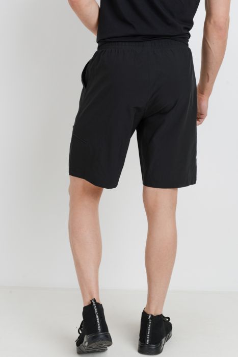 Men- Active drawstring shorts with zipper pouch