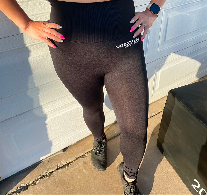 NO EXCUSE FITNESS APPAREL Booty Popping Leggings